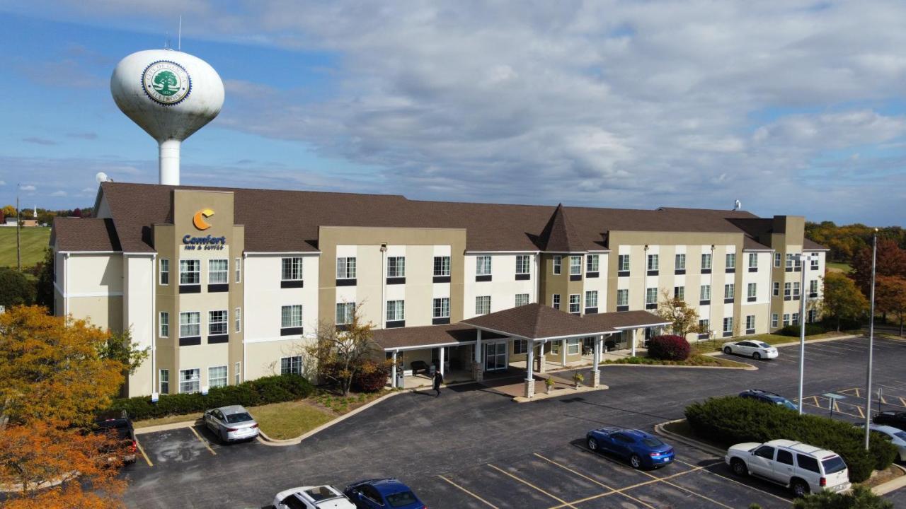 Comfort Inn & Suites Geneva- West Chicago Exterior photo